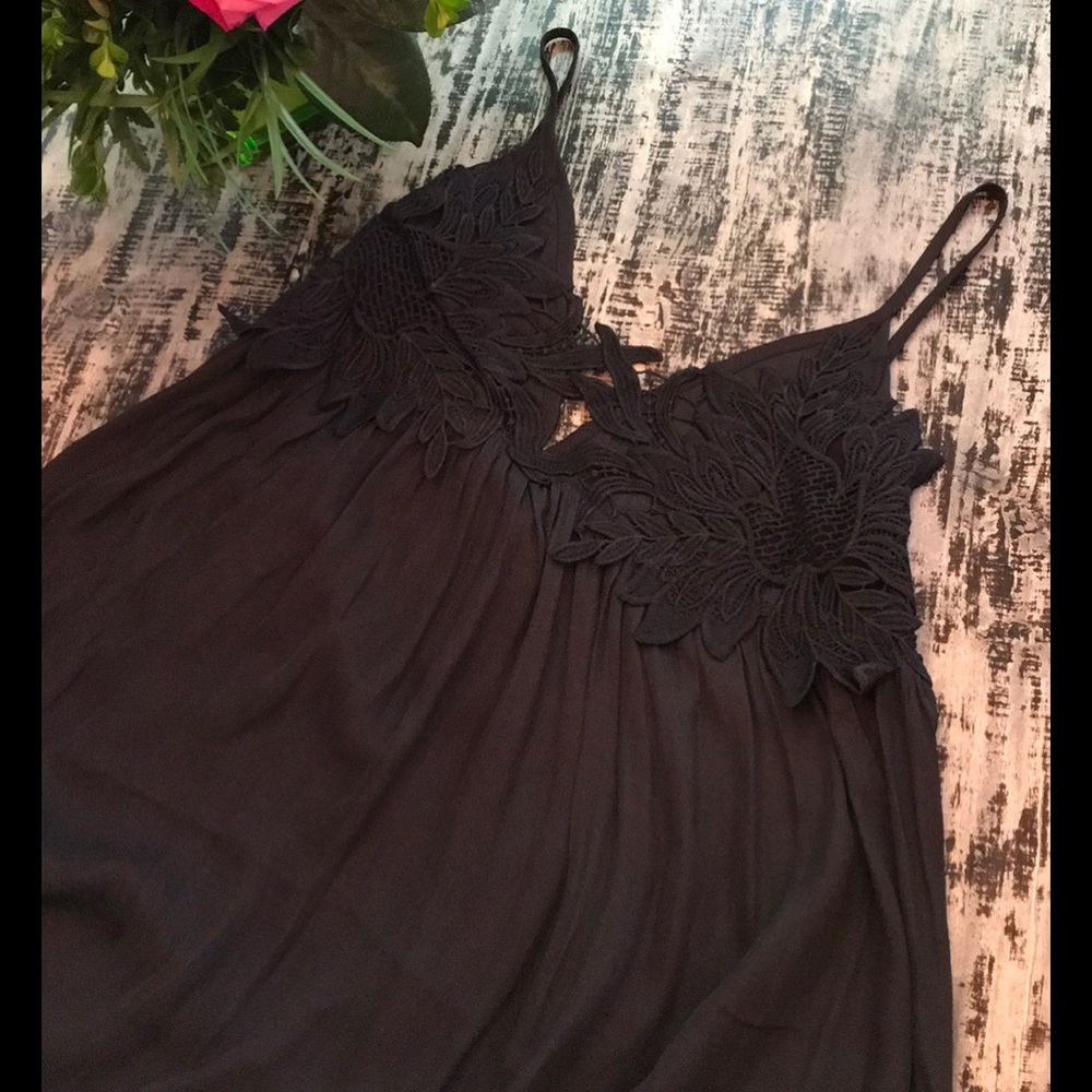 ⬇️Nasty Gal “The Take a Leaf Dress”, NWT, SOLD OUT - Picture 4 of 8